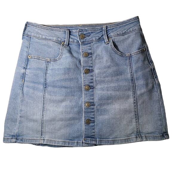 American Eagle Denim Mini Skirt Button Front Light Wash Casual Womens Size 6 - Picture 1 of 13